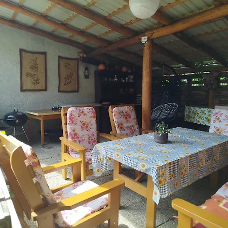 Séjour chez l'habitant Gyarmati Orvenyes